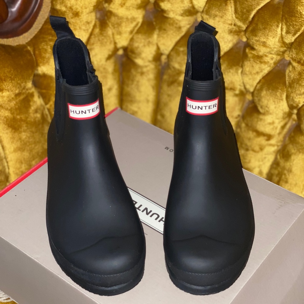 Hunter rain boots size 11